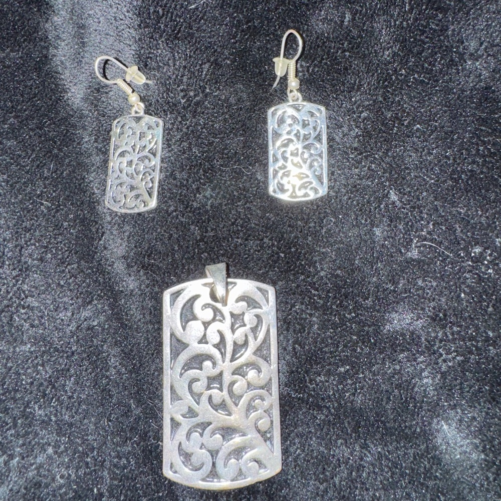 Silver Filigree Pendant and Earrings Set